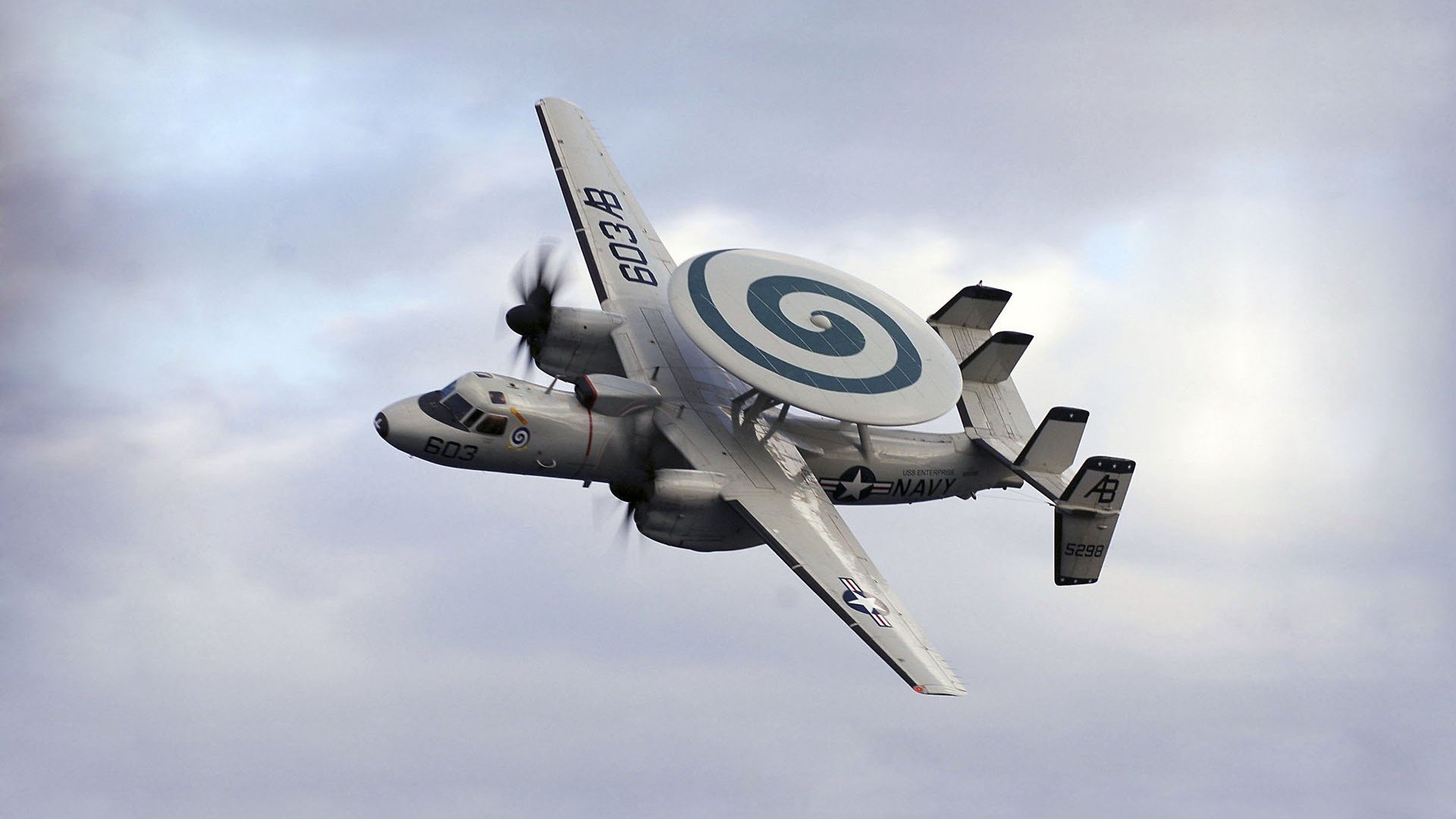 德甲拜仁持续高歌猛进,目标锁定多项冠军