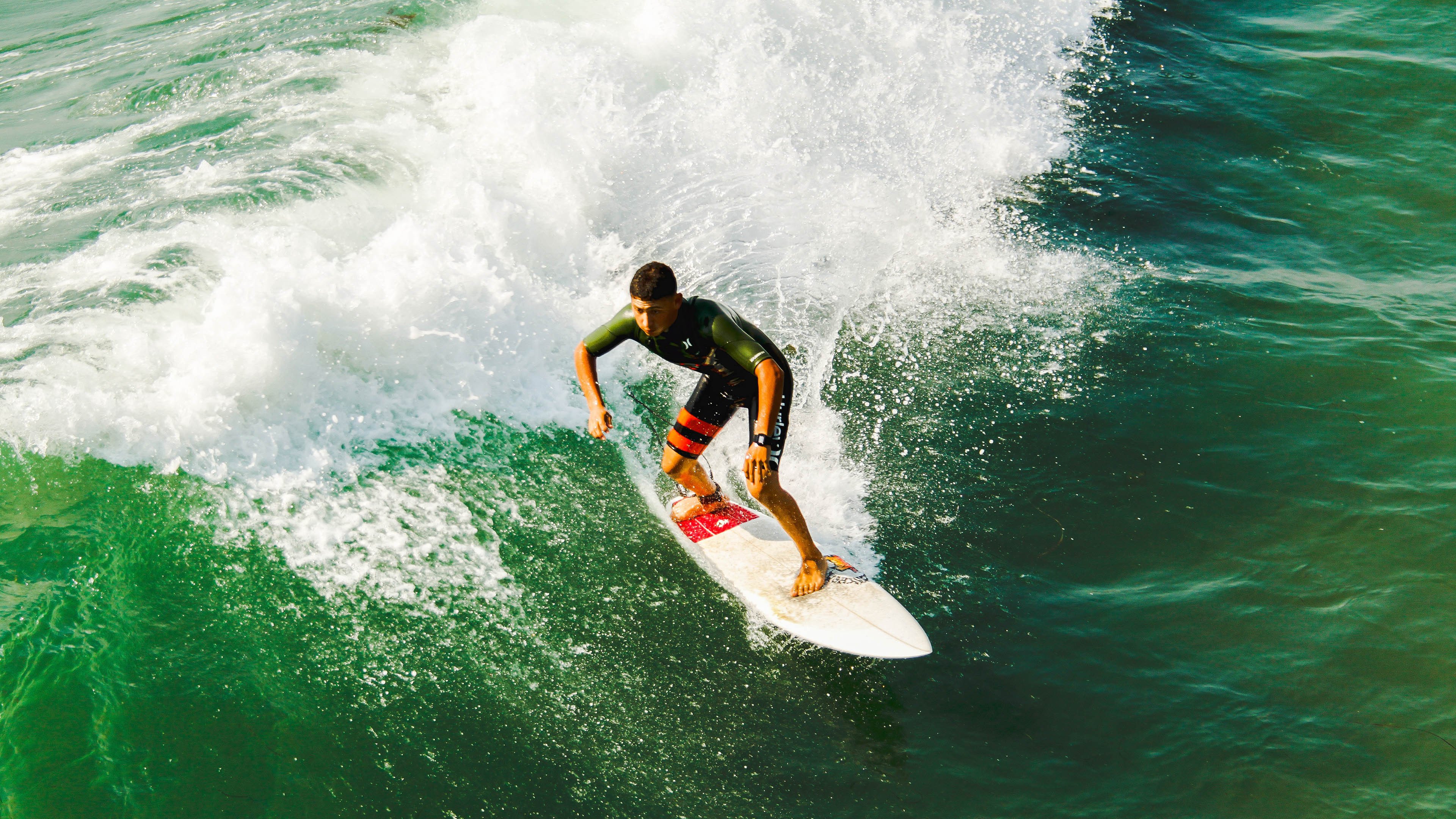 美国女子接力队赛场表现引发热议,奥运会美国女子接力赛重跑
